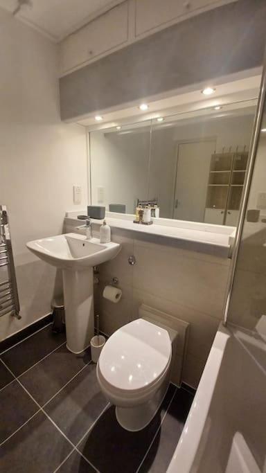 Escape To The Apartment London