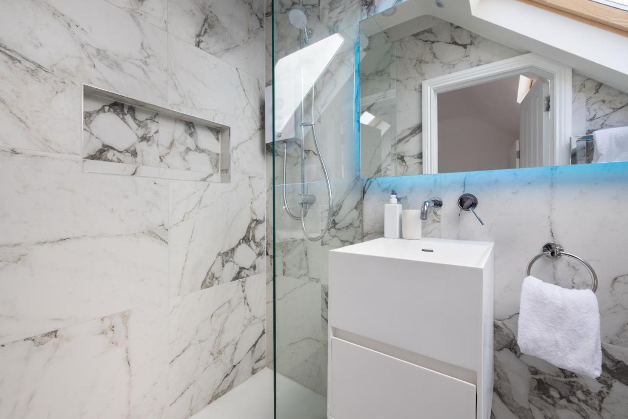 The Streatham Hill Wonder - Spacious 4bdr House With Garden And Terrace Apartamento