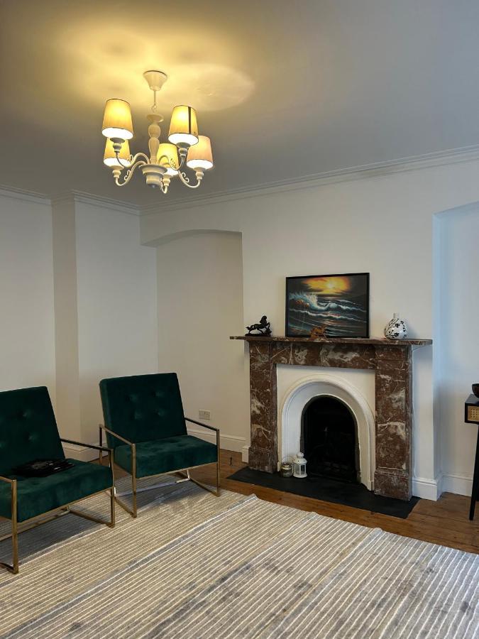 Apartment West Kensington London