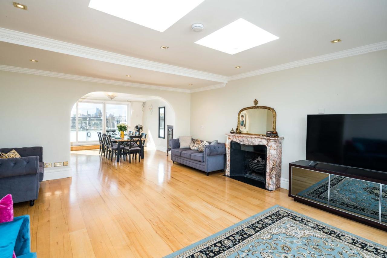 Kensington Skyline Penthouse * London