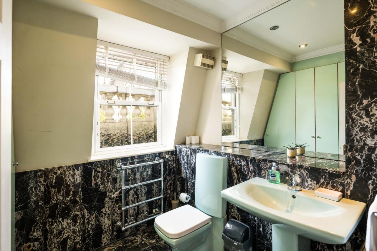 Kensington Skyline Penthouse Apartment London