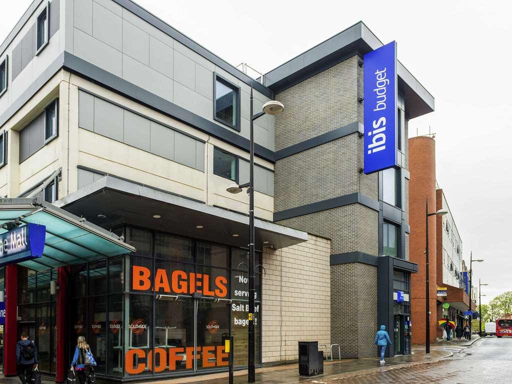 Ibis Budget Bromley Hotel 2*