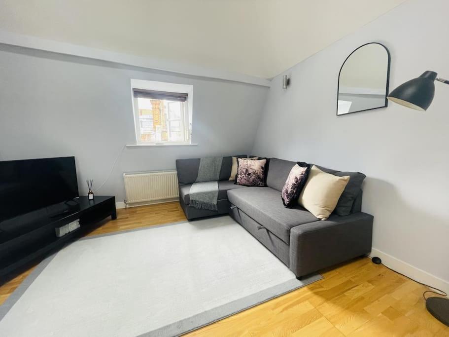 The Hampstead Apartment *