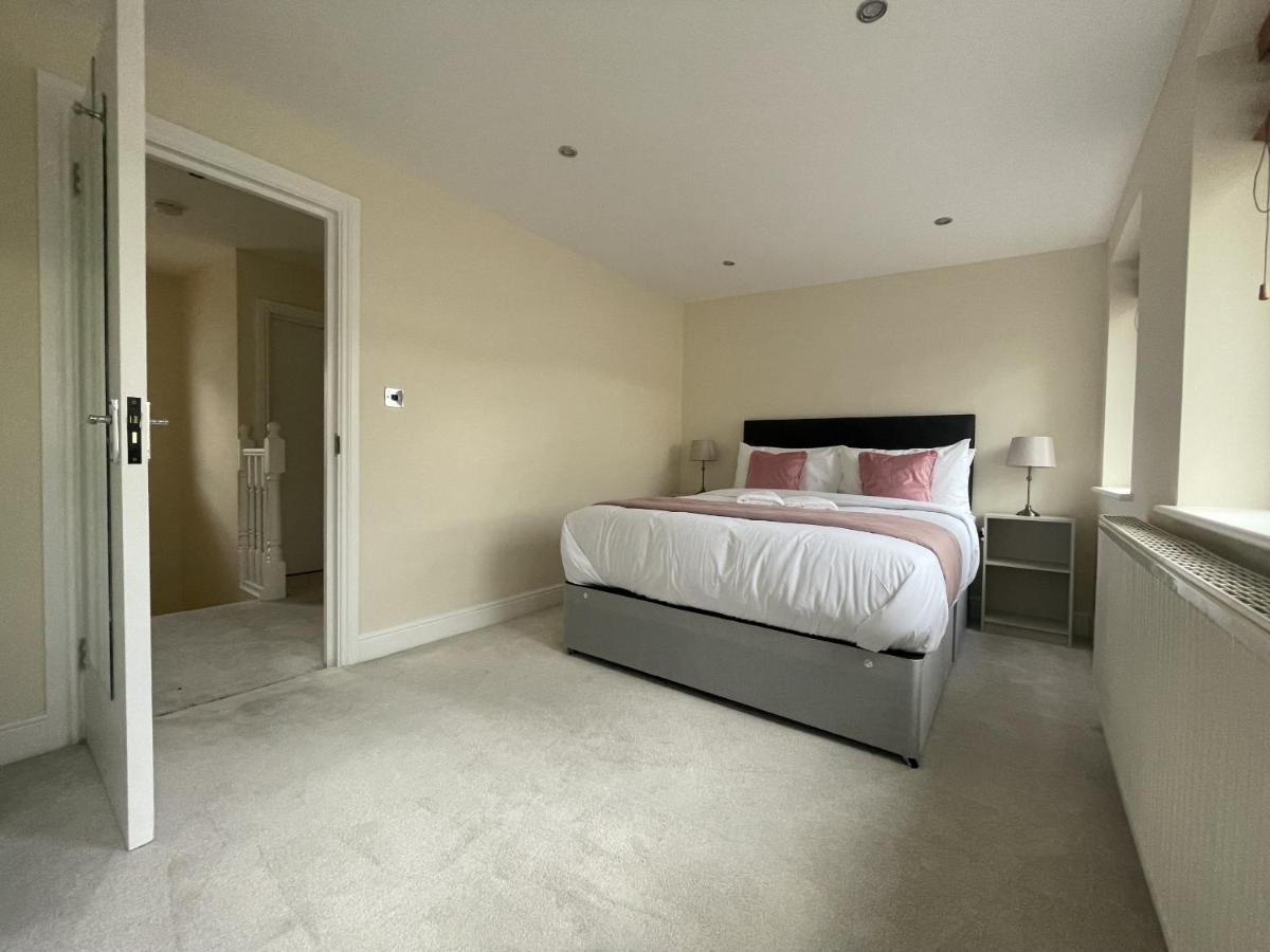 Second Nest Islington Town House London