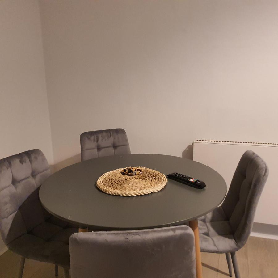 Apartment Remarkable One Bedroom In Central