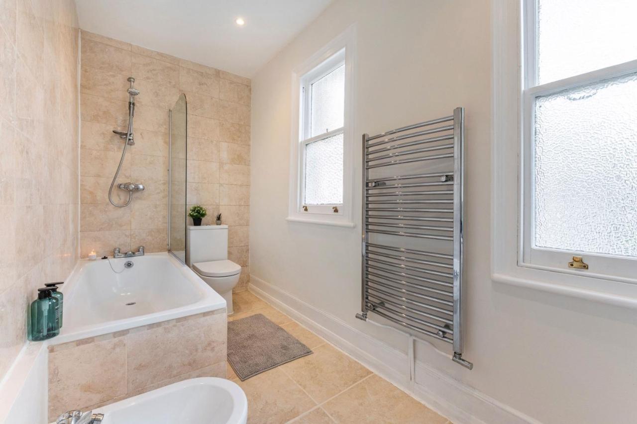 Luxury 2 Bedroom Near Notting Hill
