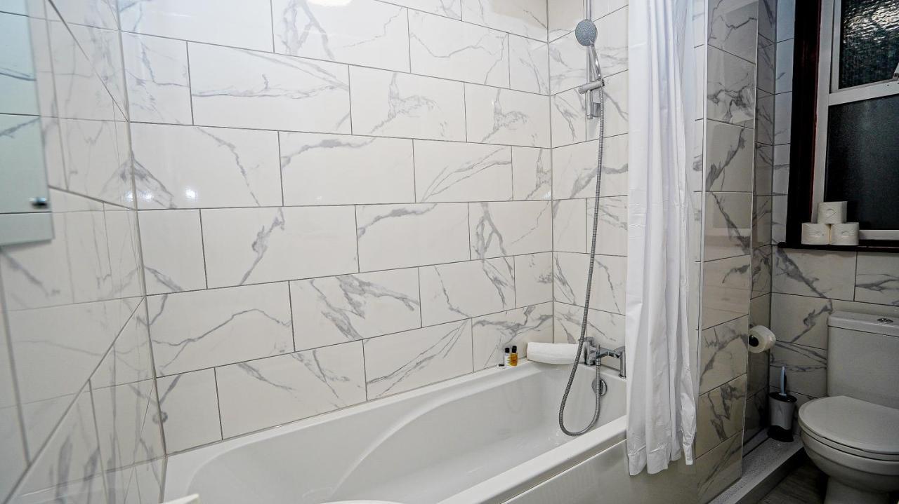 Apartment Tranquil Haven Cozy 2-bed Apt With Private Garde