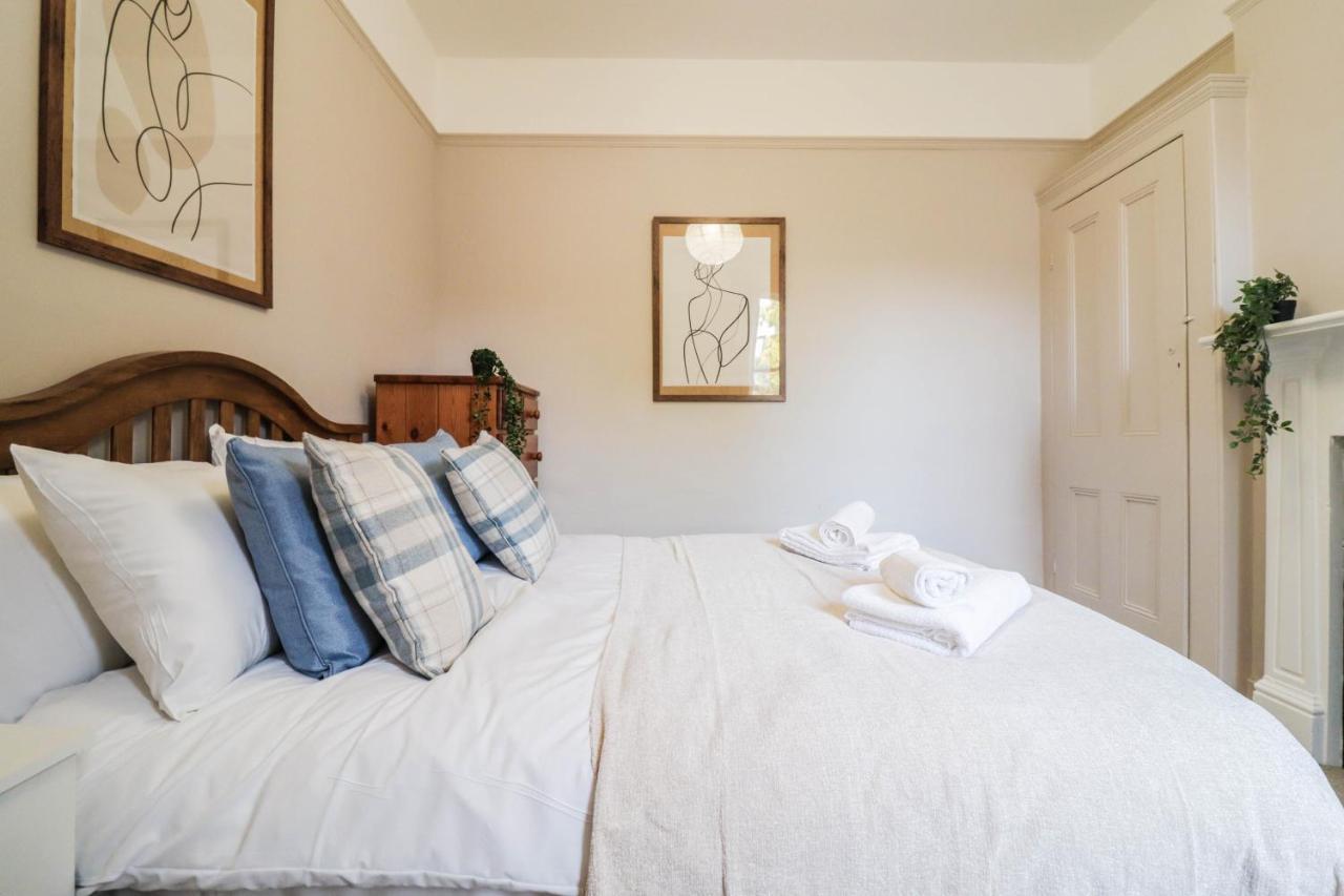 Casa de férias Stunning 5 Bed House In Clapham - Free Wifi! *