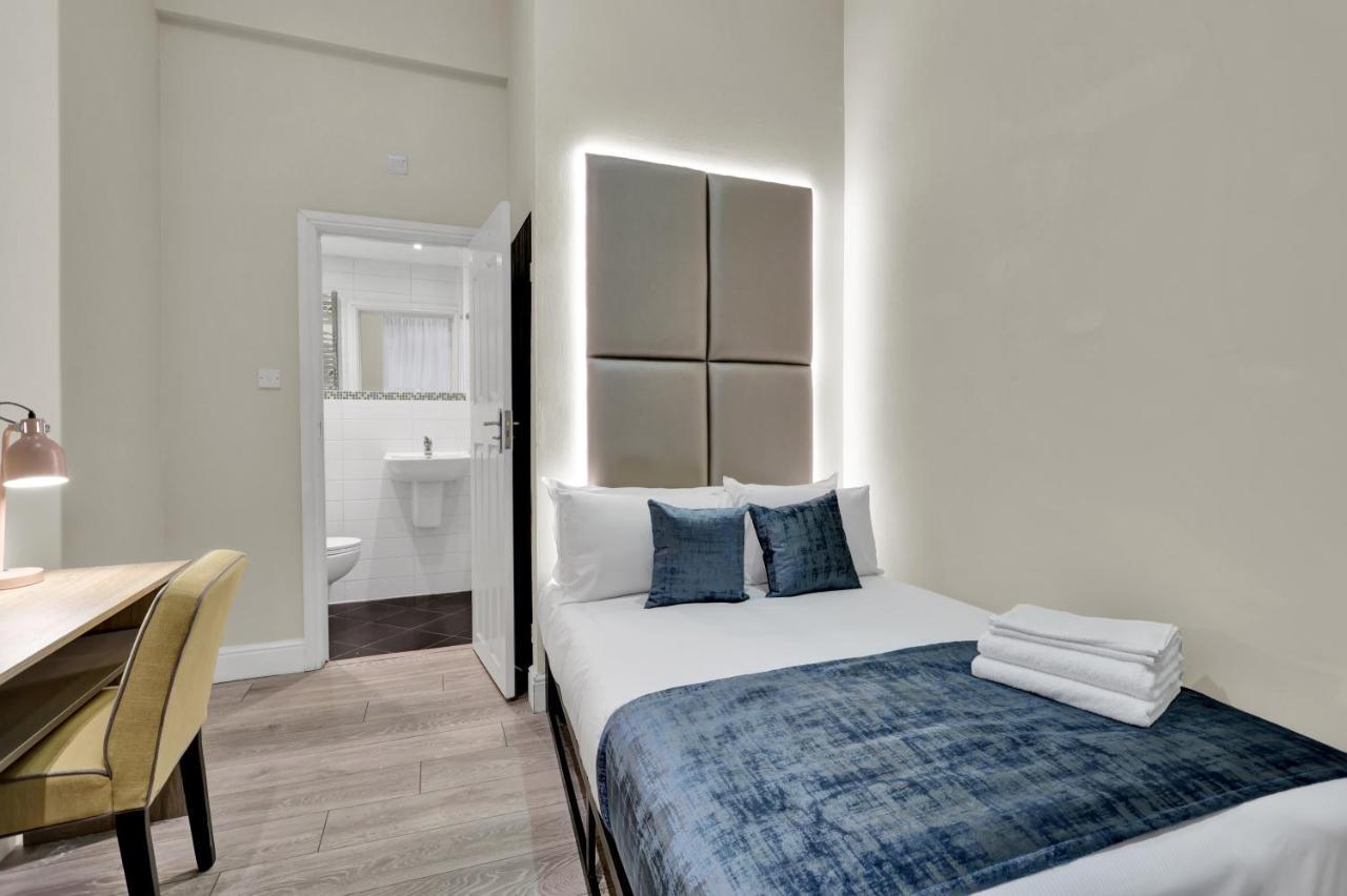 Apartment Chic In