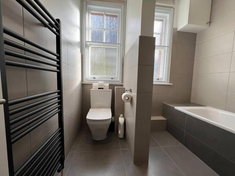 Star Warwick Mansions 3-bed Haven * Londres