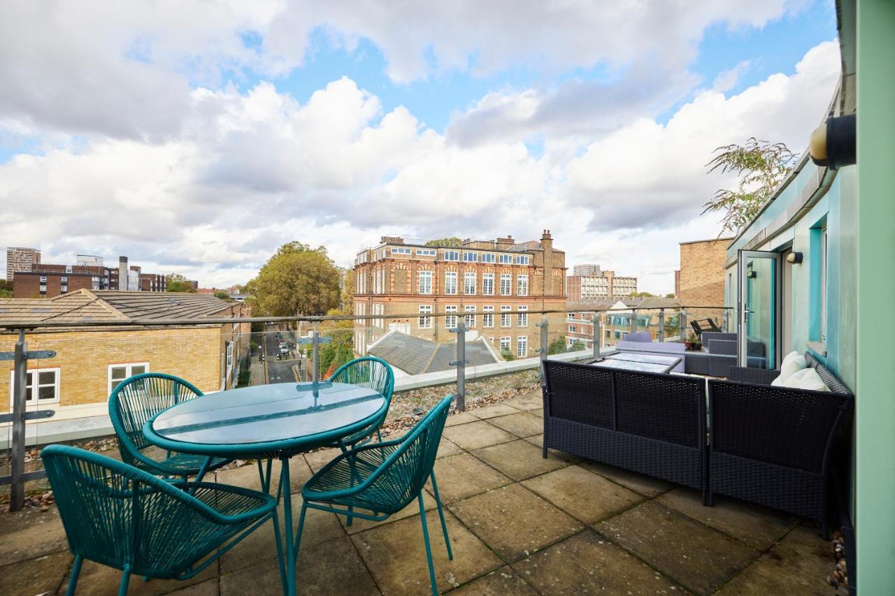 Apartment The Weavers Field Place - Classy 3bdr Flat With Terrace London