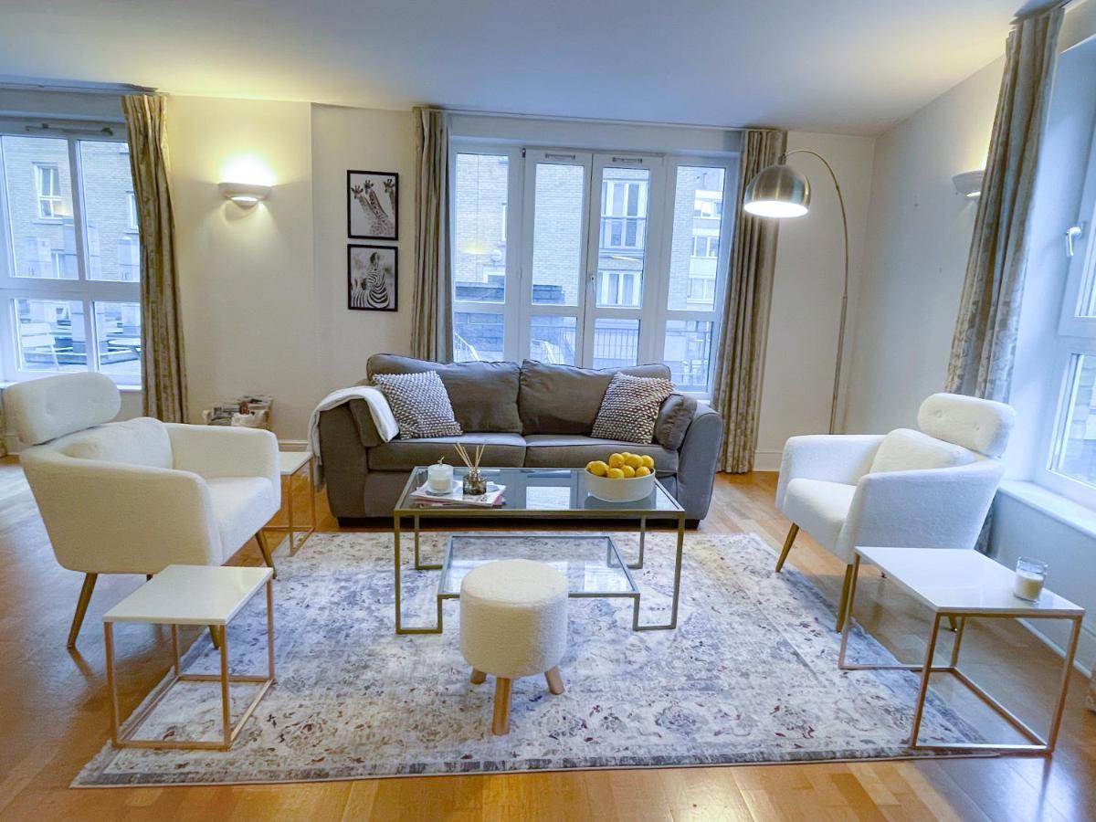 Luxury 2 Bedroom In Central At Affordable Rates *