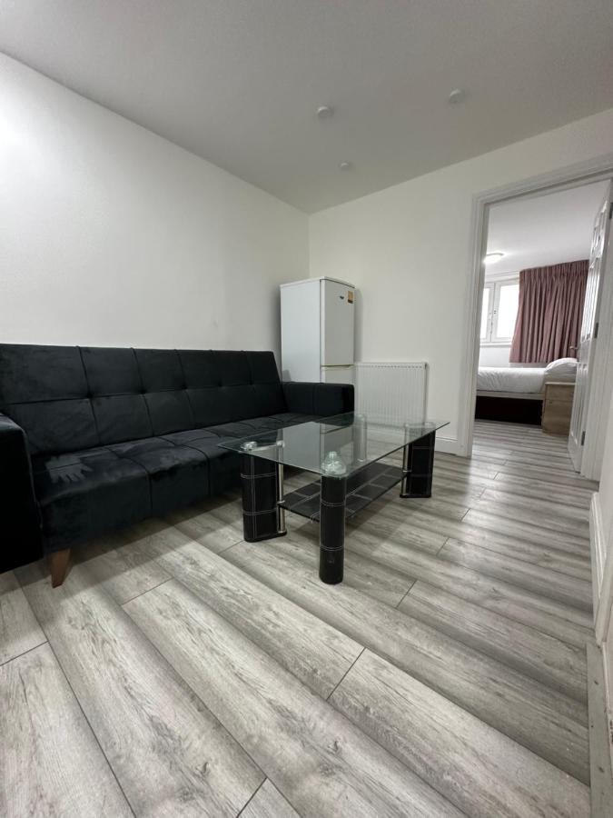 3 Bedroom Bayswater Apartamento *