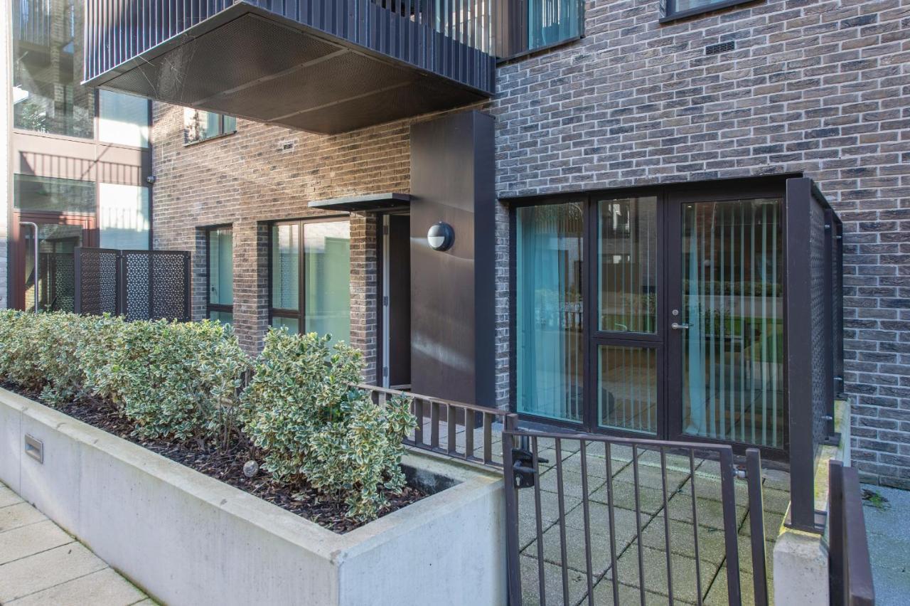 Stunning Luxury 2 Bedroom Apartamento Londres
