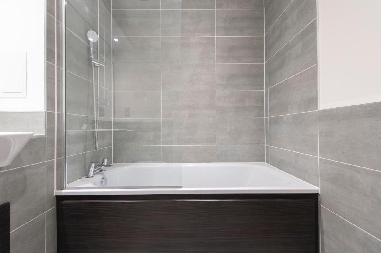 Apartamento Stunning Luxury 2 Bedroom *