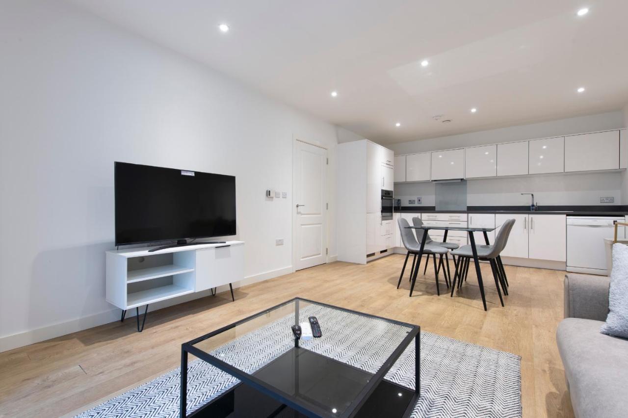 Stunning Luxury 2 Bedroom Apartamento Londres