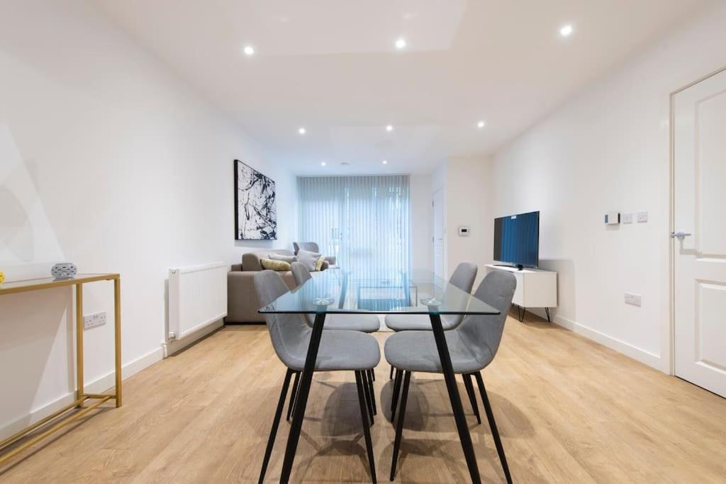 Apartamento Stunning Luxury 2 Bedroom Londres