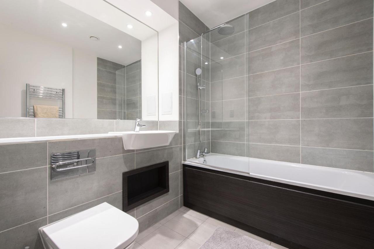Stunning Luxury 2 Bedroom Apartamento Londres