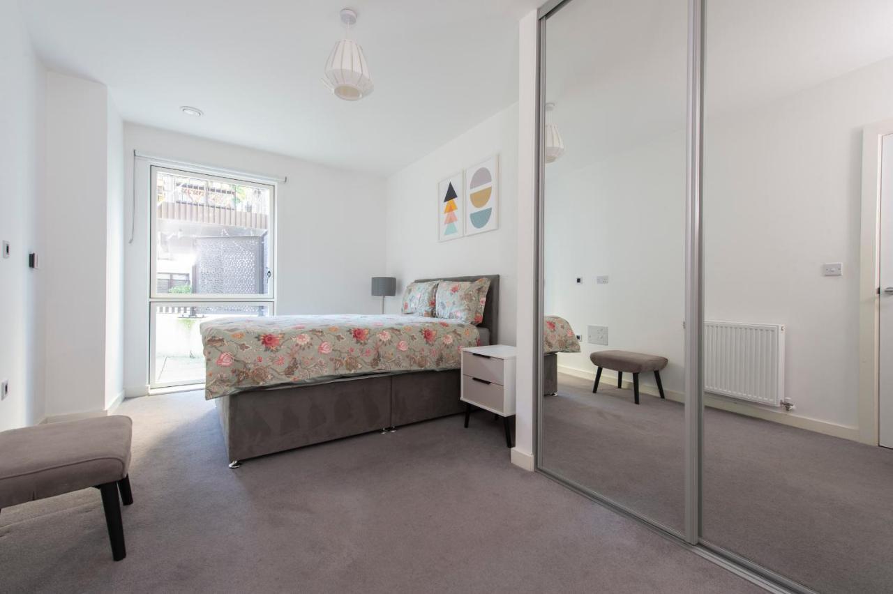 Stunning Luxury 2 Bedroom Apartamento