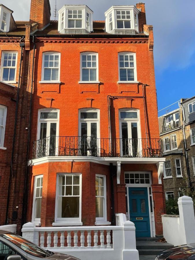 1 Bedroom In The Heart Of West Apartment *