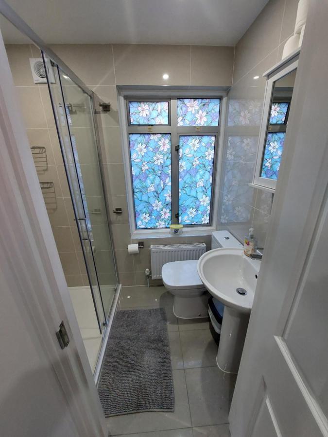 Cosy North Kensington Family For 4 Persons - Children Free London
