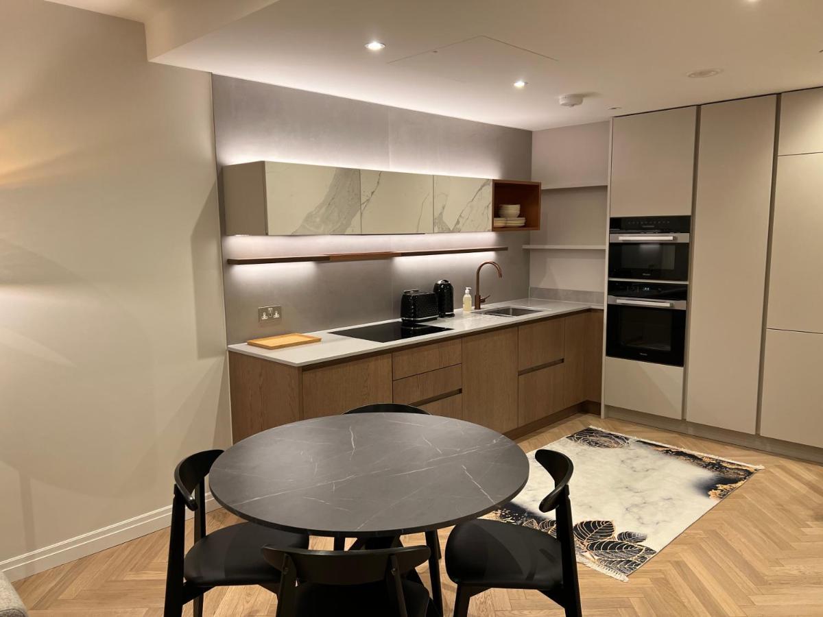 2 Bedroom Modern Family Flat-apartment Fulham Apartment
