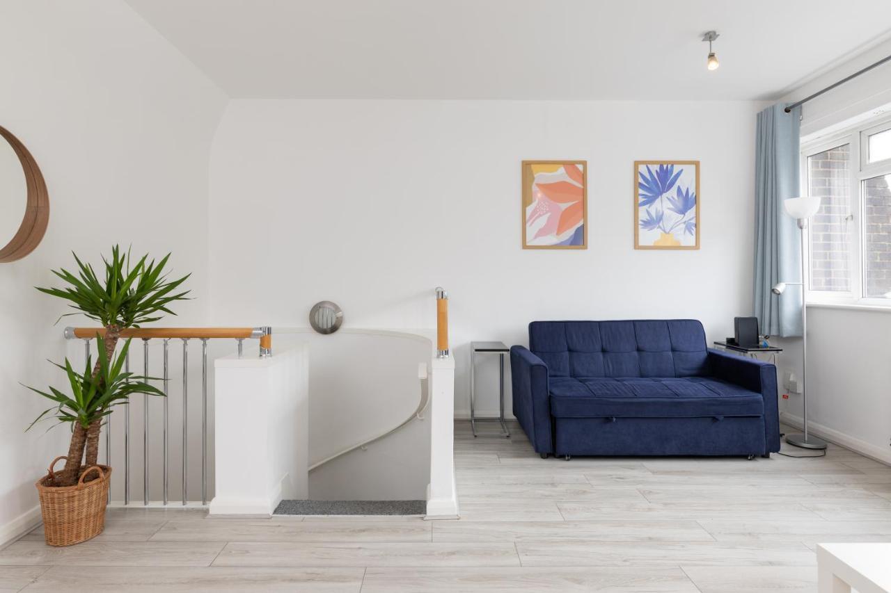 Primrose - Large 2 Bedroom Apartment