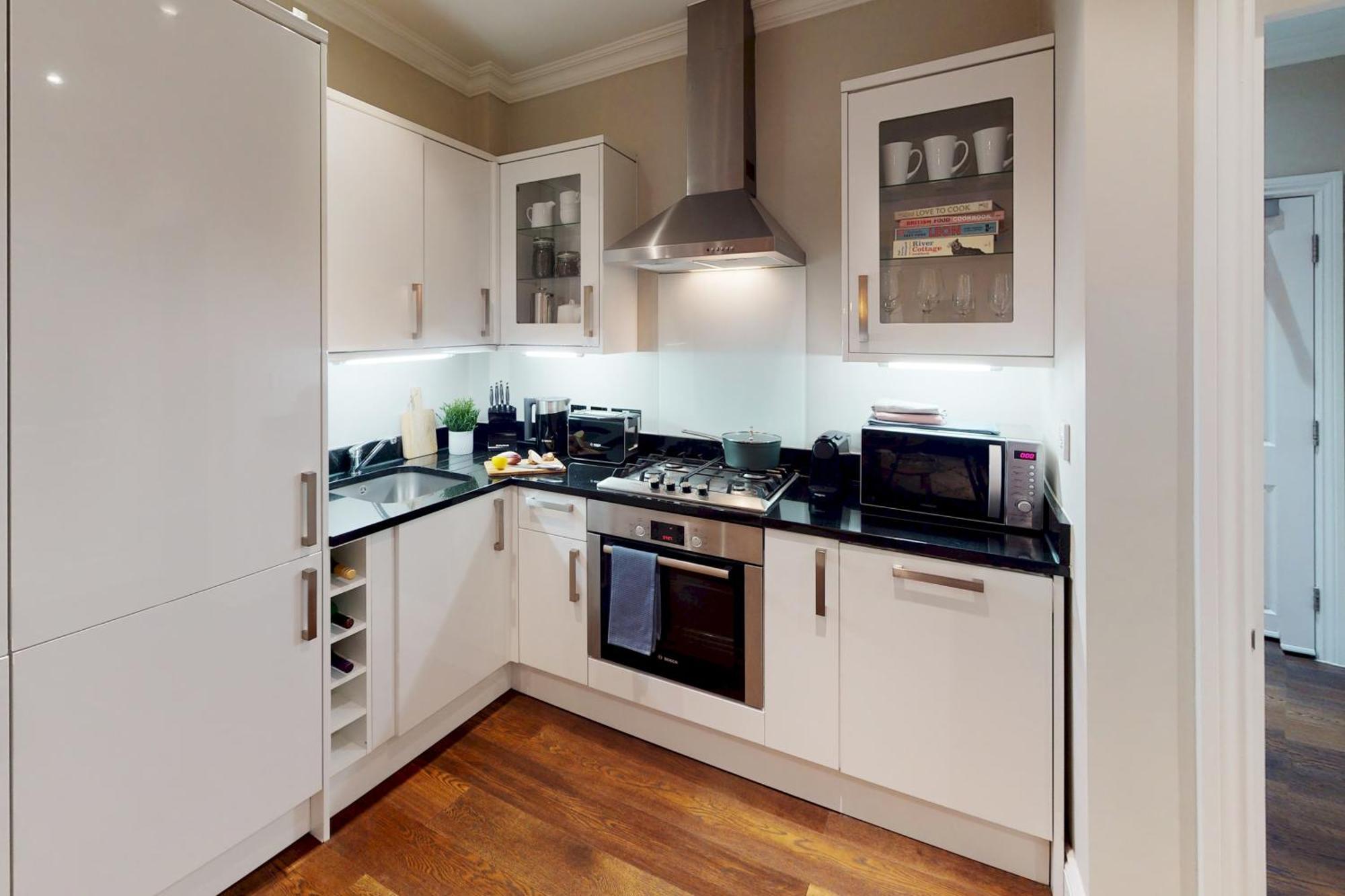 Madison Hill - White Hill House 3 - 1 Bedroom Flat Apartment London
