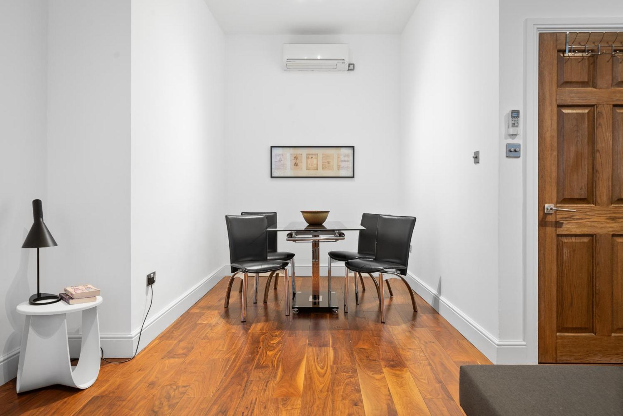 Ferienhaus 2, 48 Bishopsgate By Living