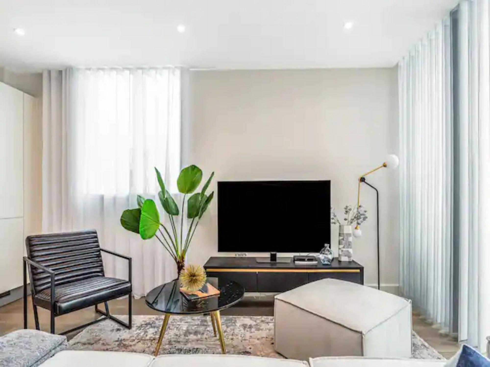 Pass The Keys Penthouse Oasis In Trendy Fulham Apartment London