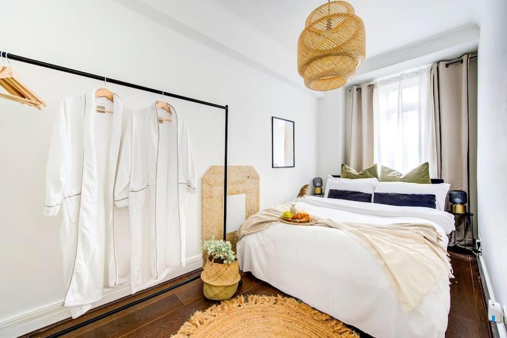 Oxford Circus Chic Modern Flat For 4 * London