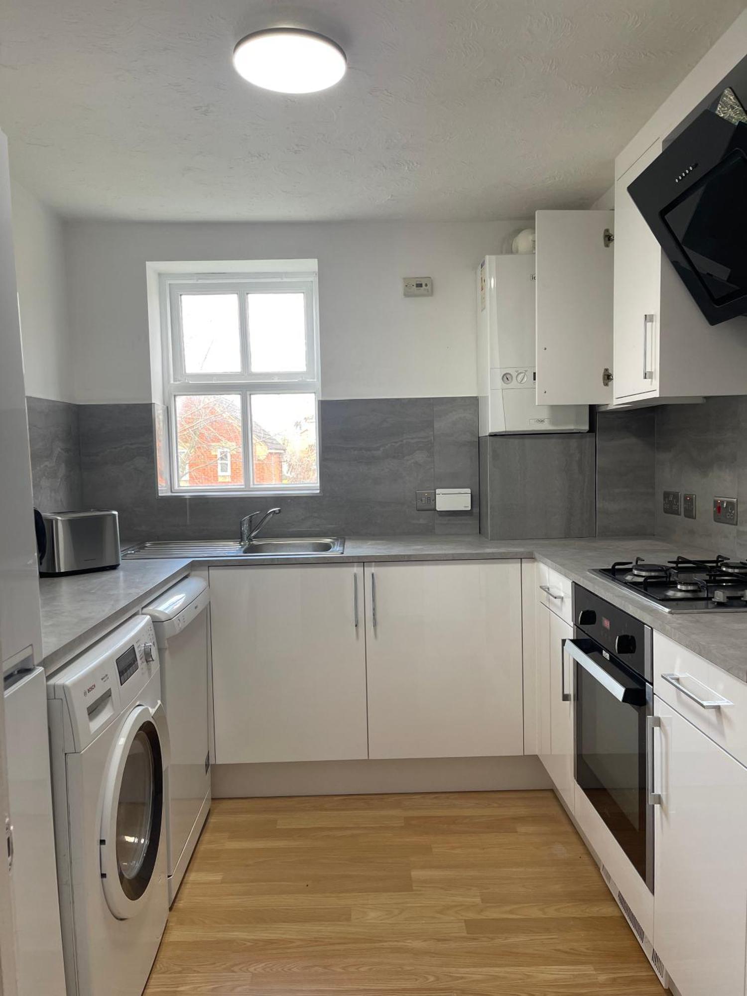 2bed Cozy Spacious - 15min To Canary Wharf O2 Excel London