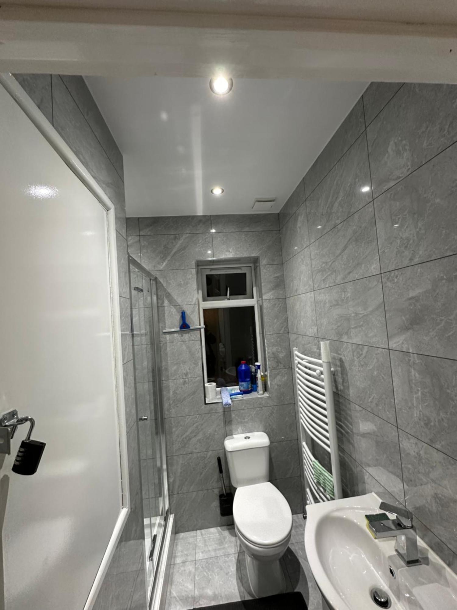 Smart Cosy/small Double In Oakridge Road Bromley
