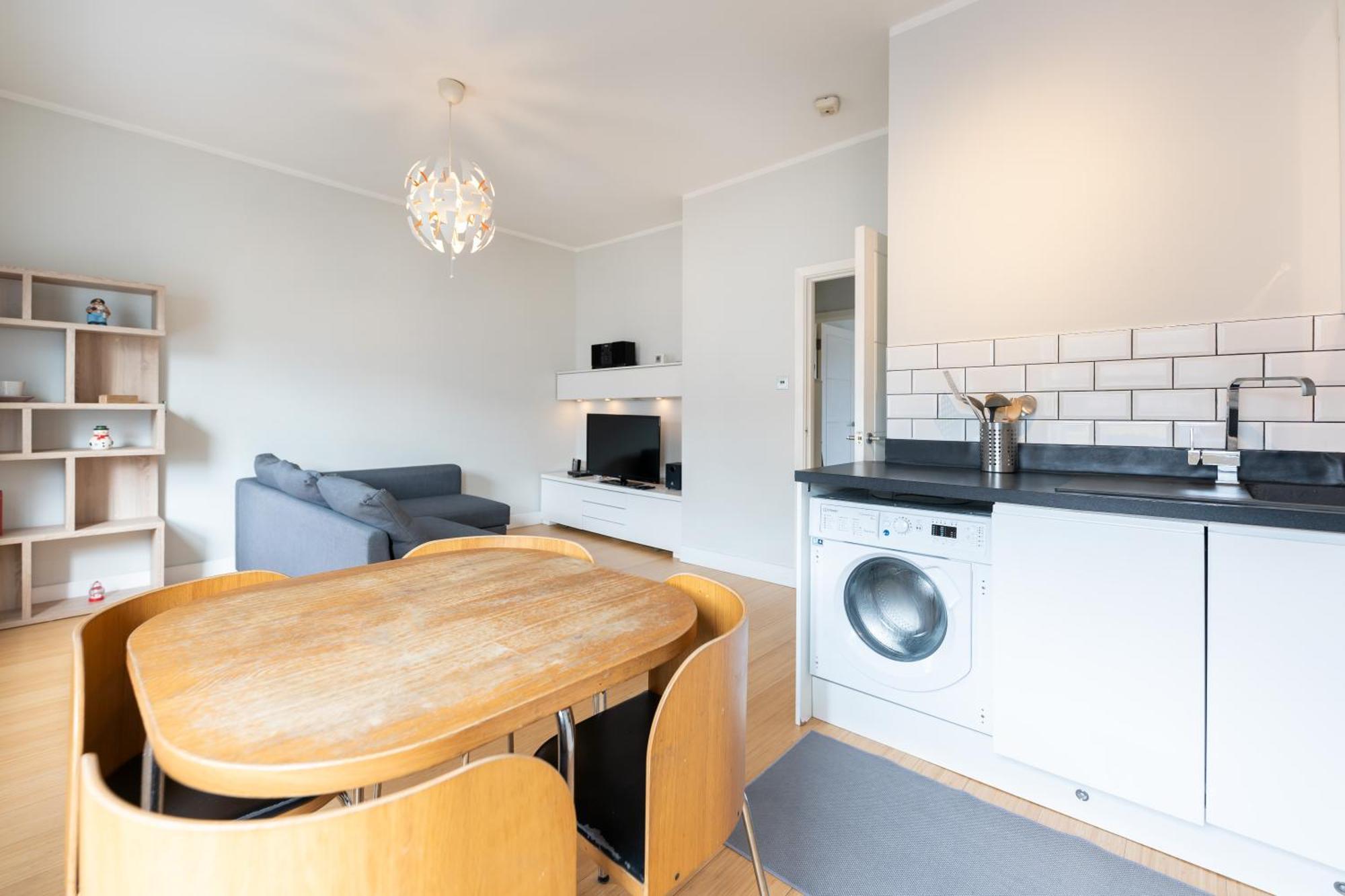 Apartment Special Offer! Bright & - Up To 4 London