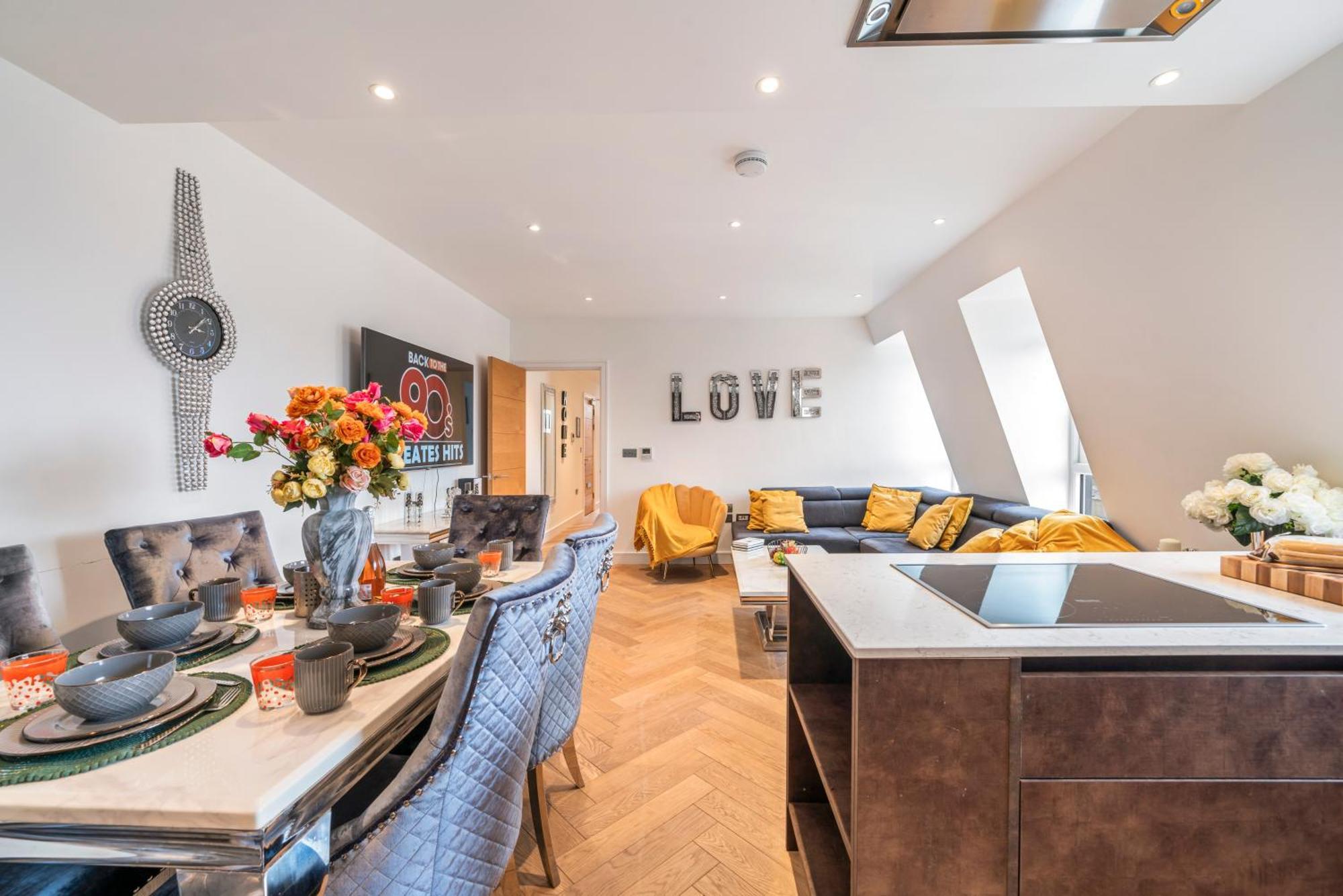 Spectacular 2-bedroom Penthouse In Marble Arch 75 London