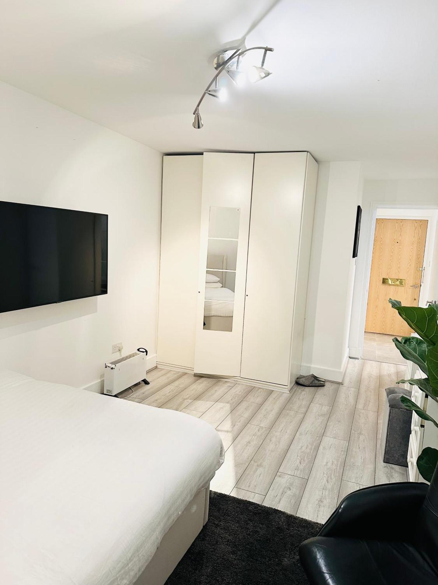 Bright 1br Flat Walk To Hyde Park, Queensway And Paddington Apartment London