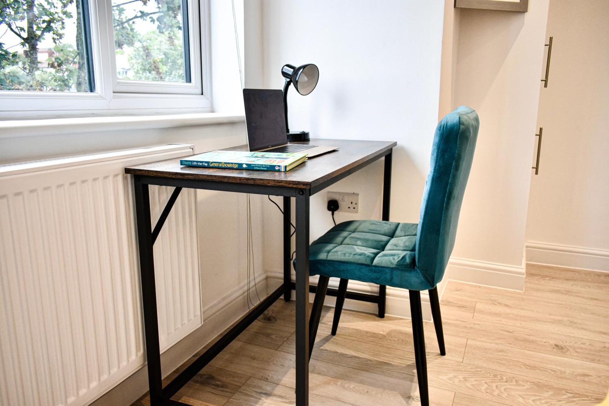 Apartment Luxury House With 2 Bedrooms Free Driveway Parking Close To Central Wembley Stadium And Shopping Malls London