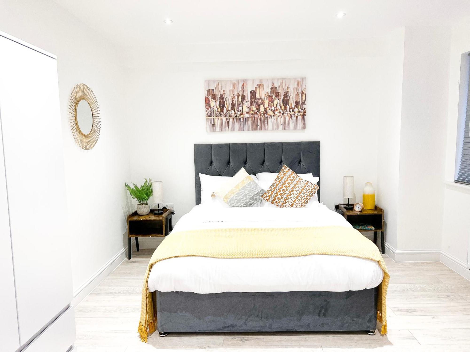 Luxury House With 2 Bedrooms Free Driveway Parking Close To Central Wembley Stadium And Shopping Malls * London