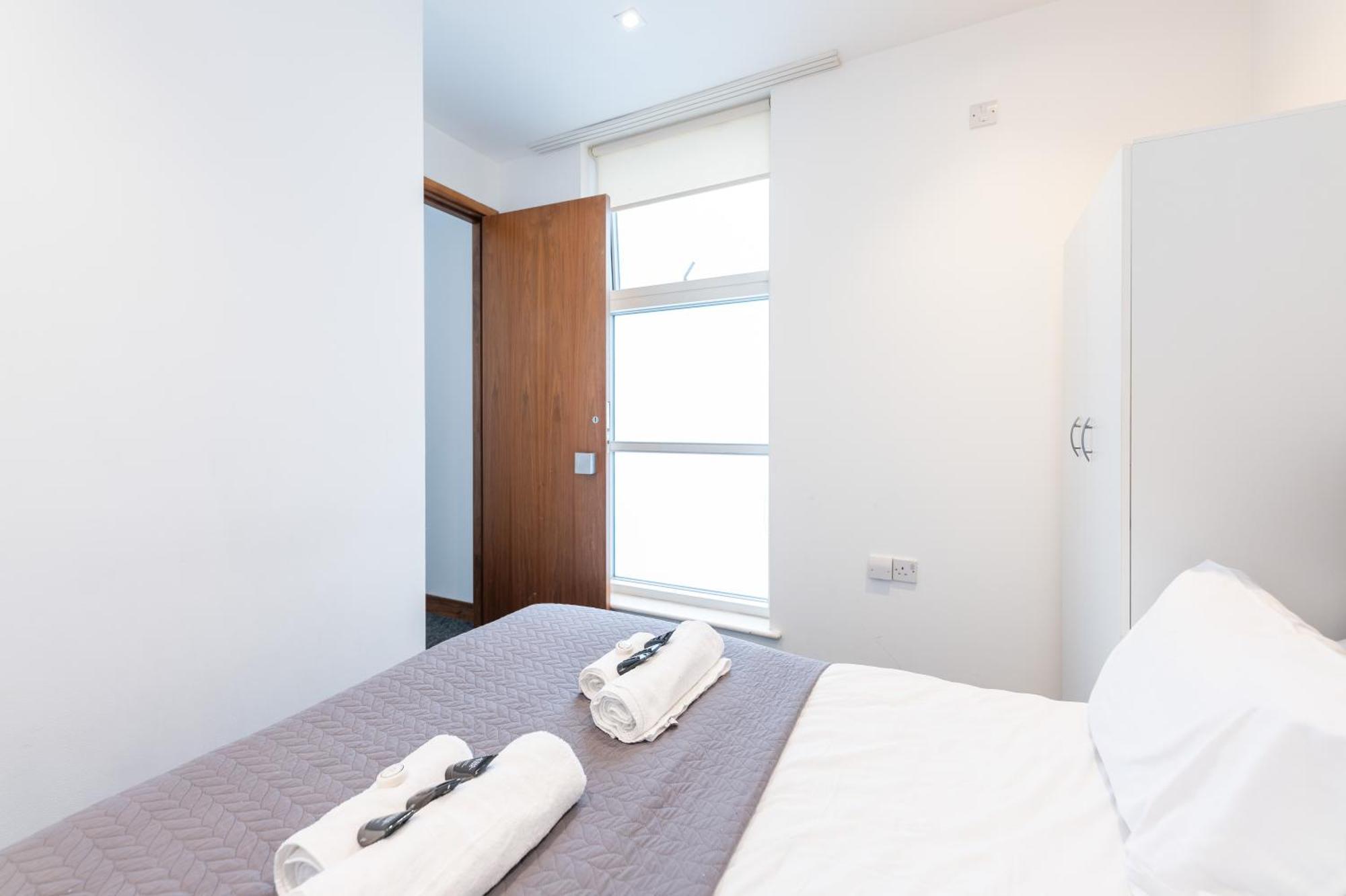 Apartment Luxury 2 Bedroom Flat In Bell Street