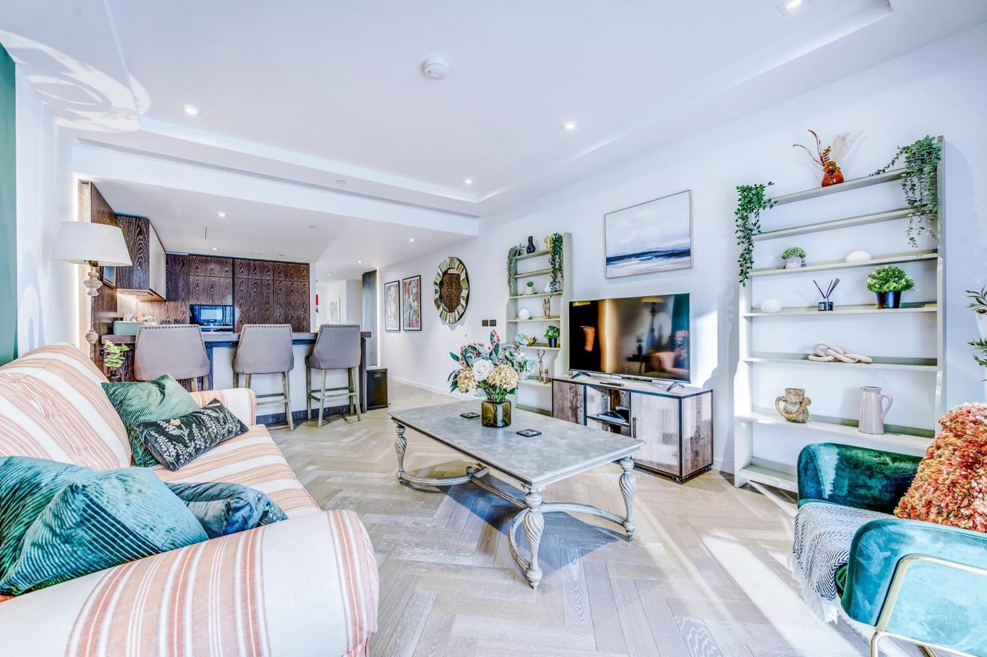 Casa de férias Stunning 2-bed In By 53 Degrees Property, Centre, Amazing Views! *