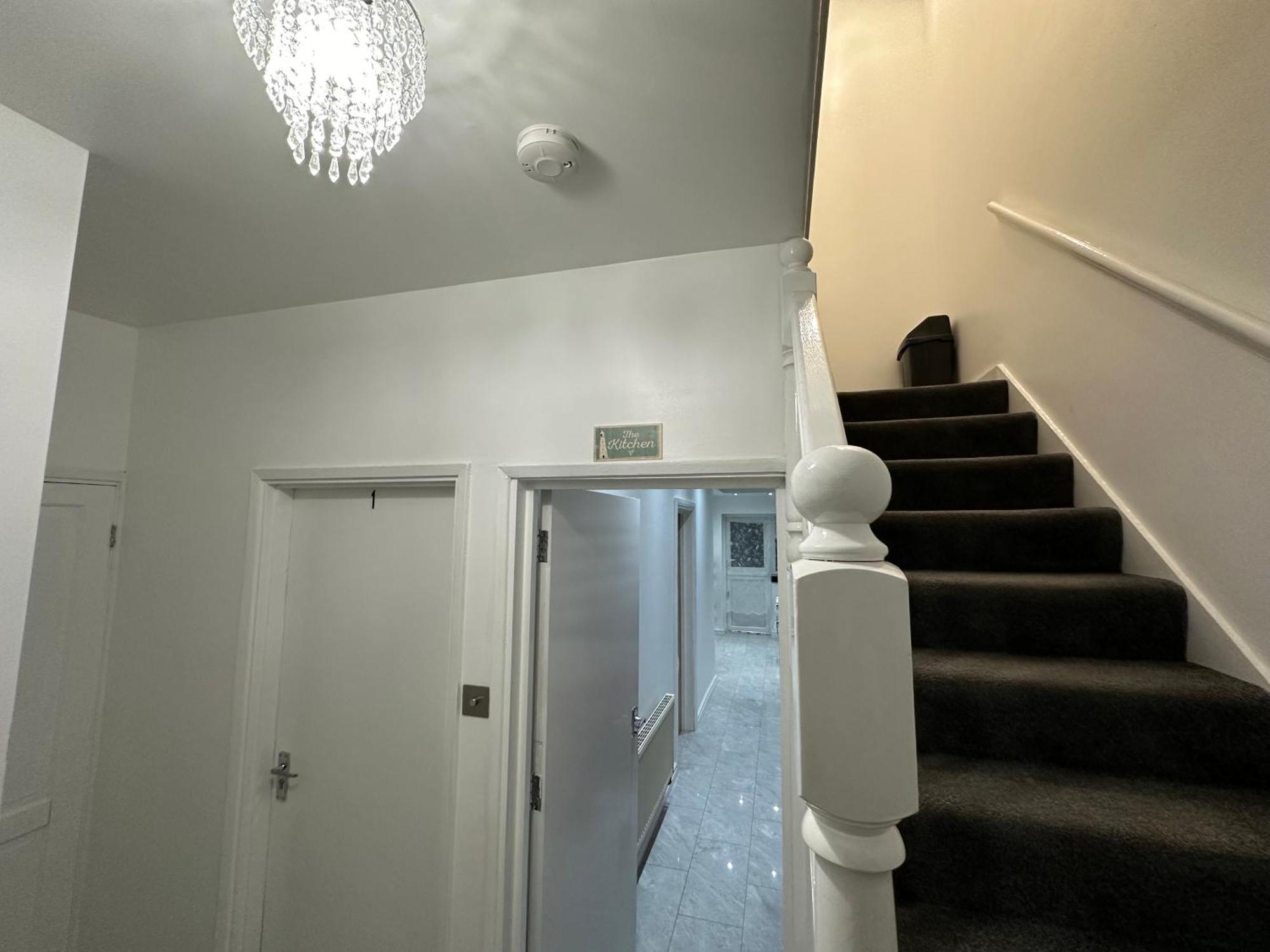 Gasthof Smart Cosy/small Double In Oakridge Road Bromley London