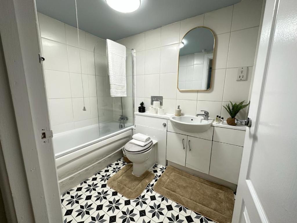 Hyde Park Three Bedroom London