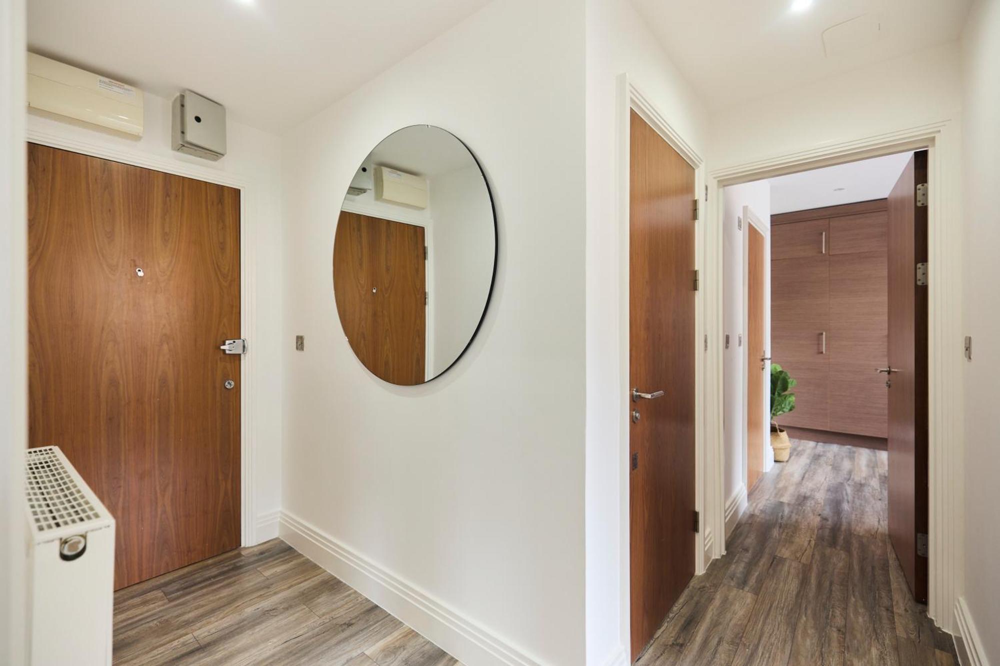 The Harlesden Hideout - Charming 2bdr Flat * London