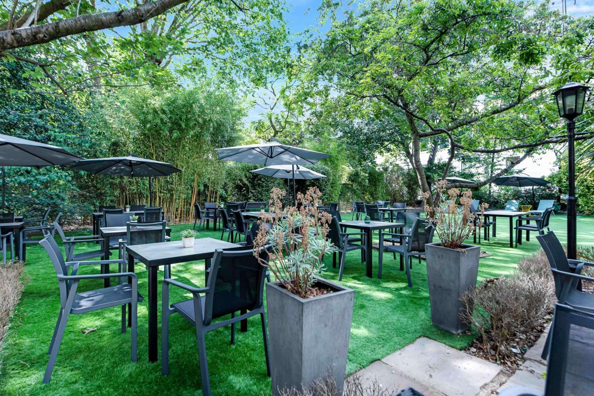 Hotel Doubletree By Hilton Kensington 4*