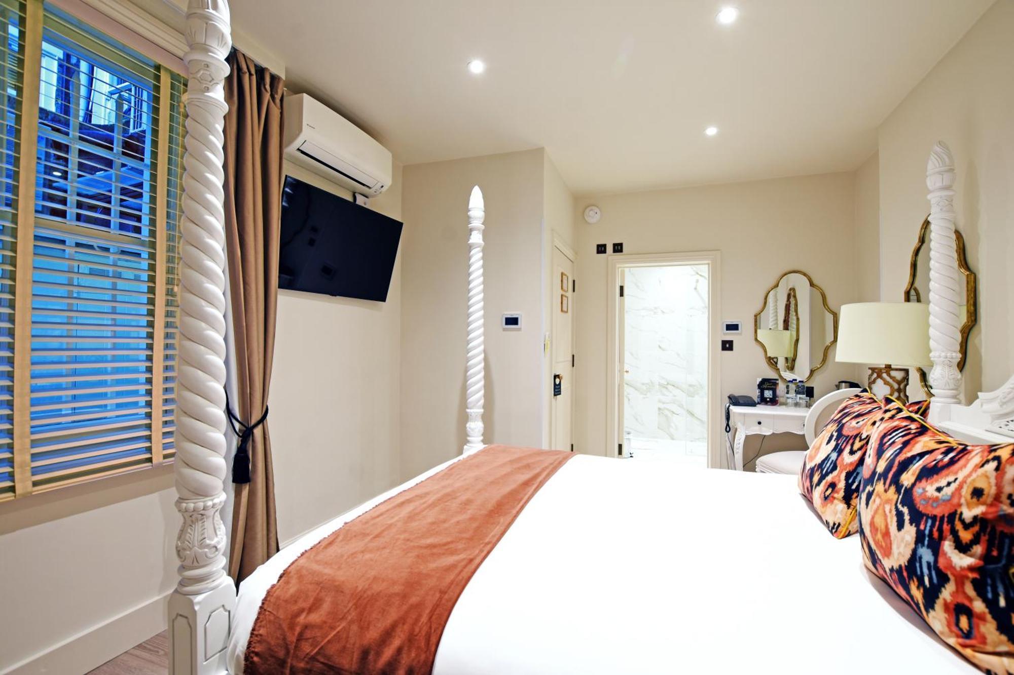 Twenty Nevern Square London