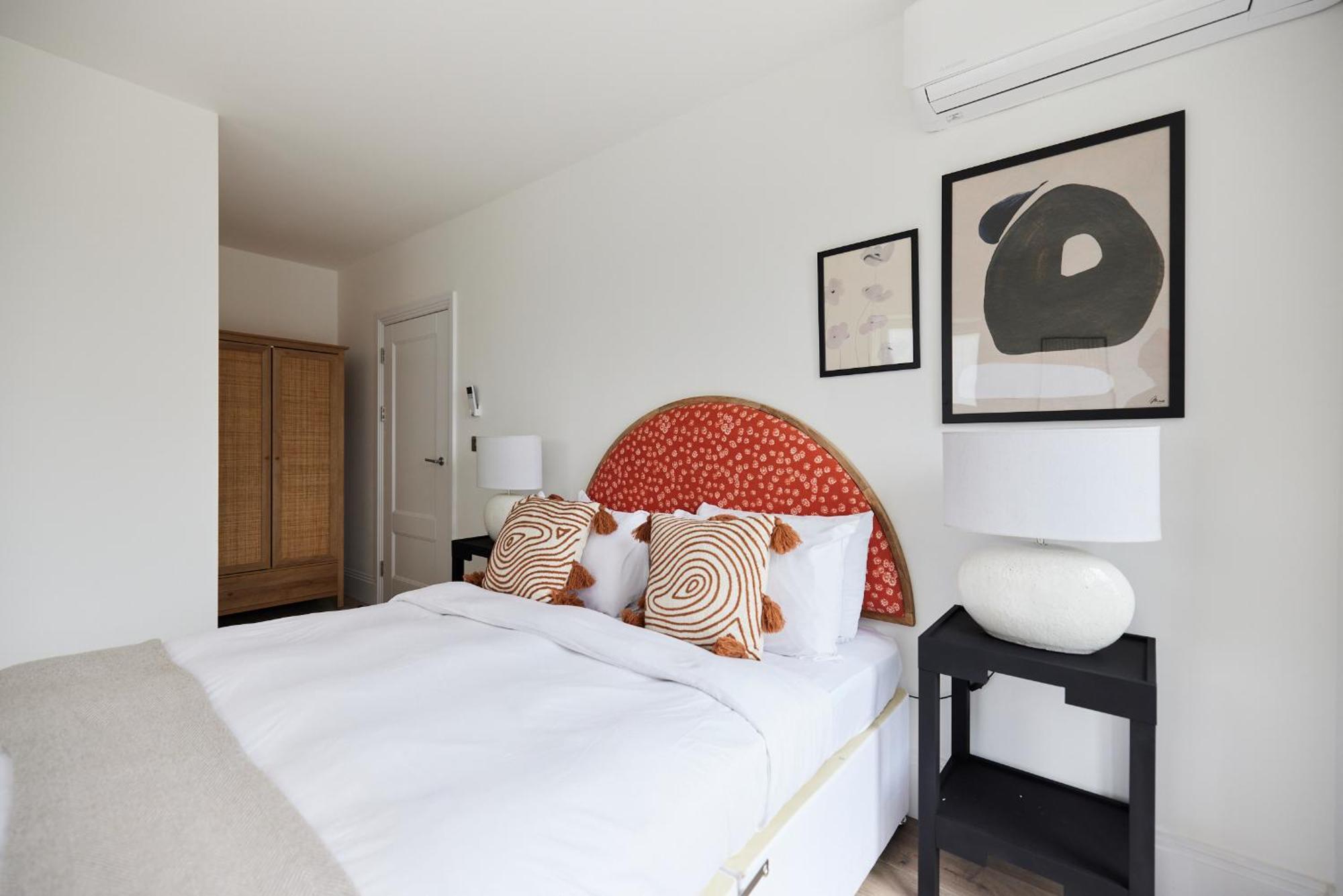 The Wembley Park Wonder - Charming 2bdr Flat With Balcony * London