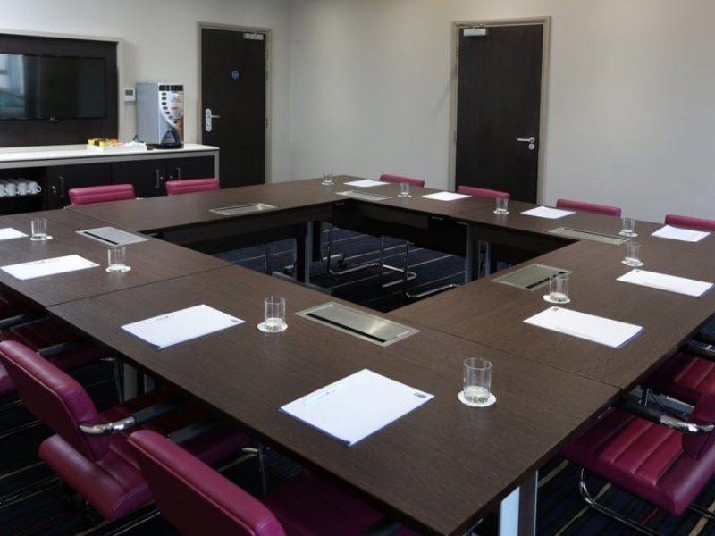 Express - Wandsworth By Ihg Hotel London