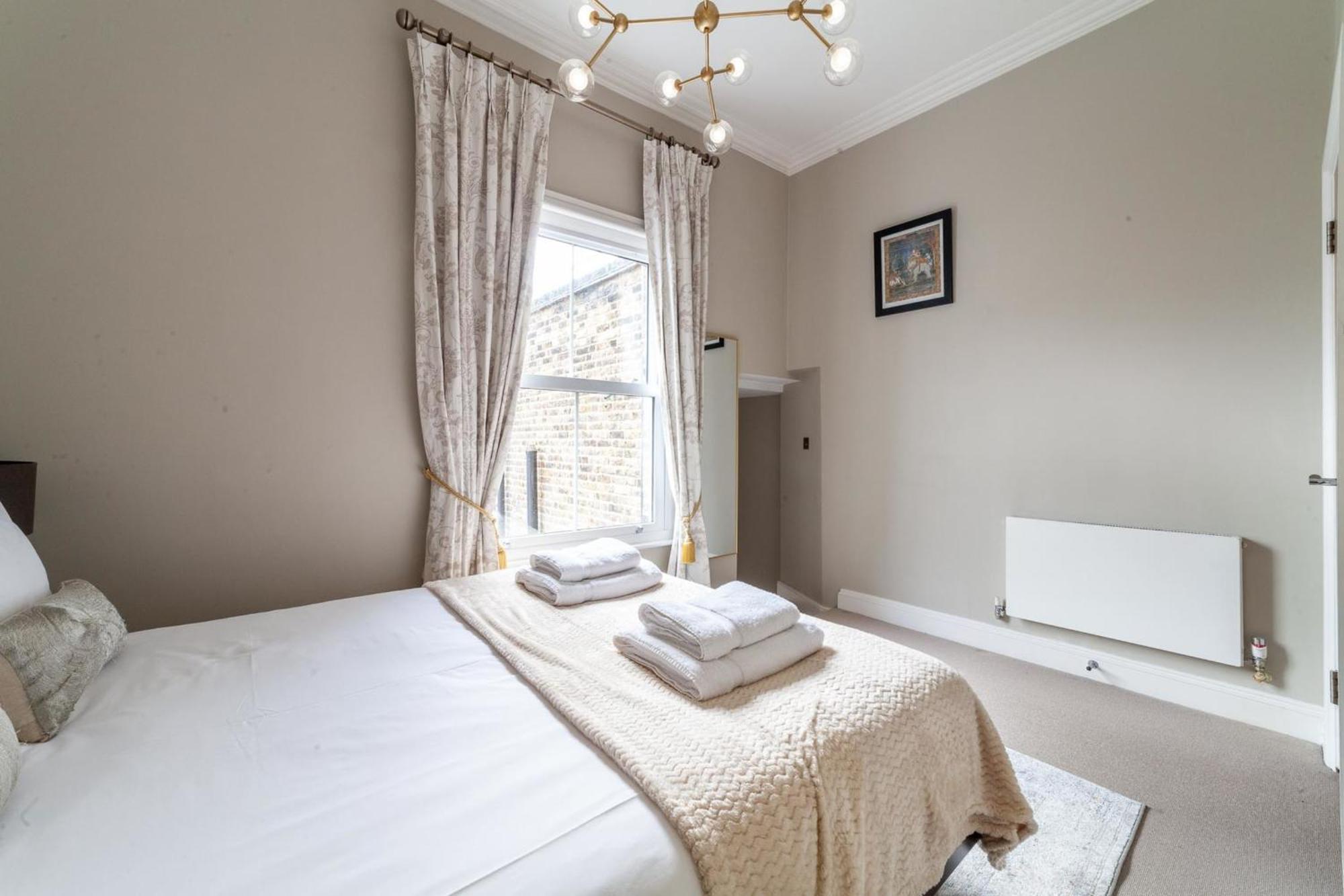 Apartment Elegant Chelsea Hideaway London