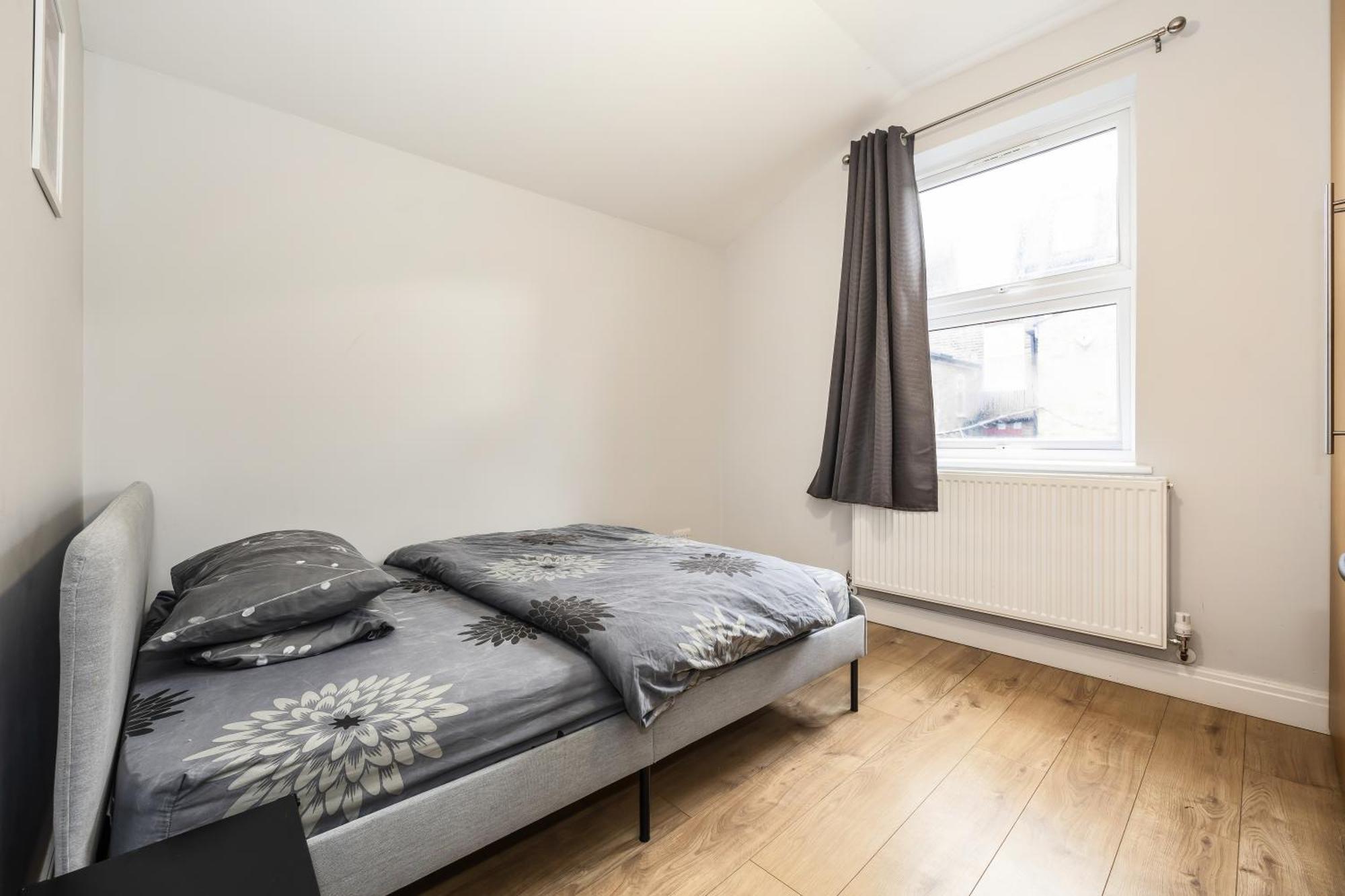 Spacious Near Hammersmith Staion Apartamento *