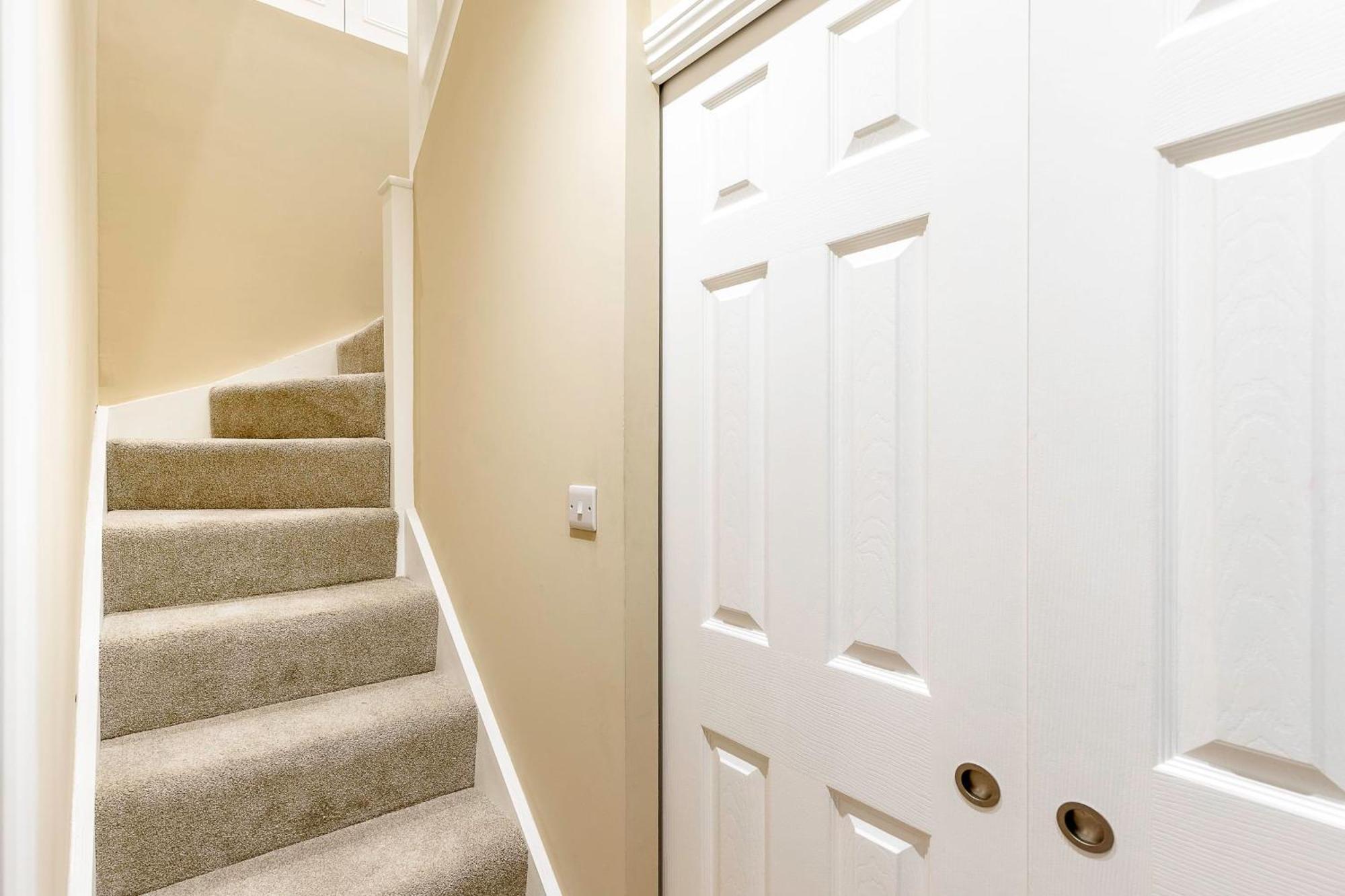 Colourful Near Clapham Common! Apartment London